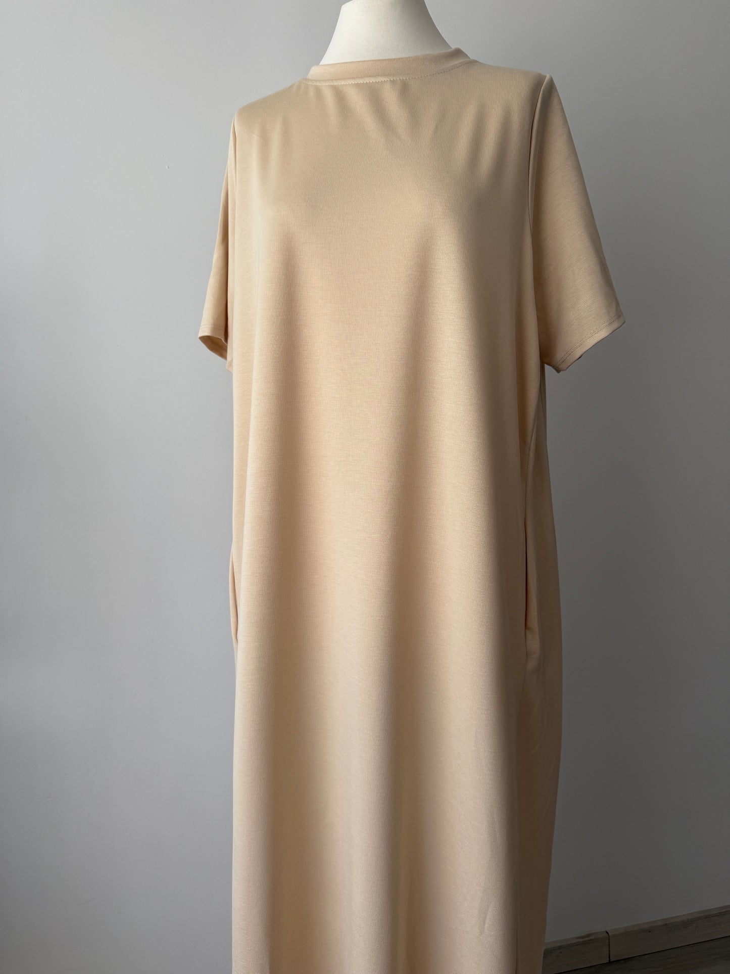 Basic T-Shirt-Kleid