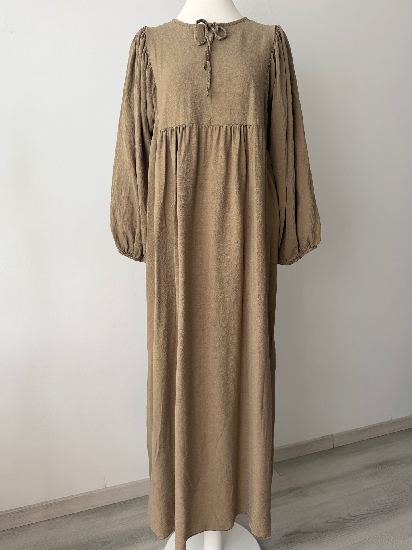 Kleid Nayla