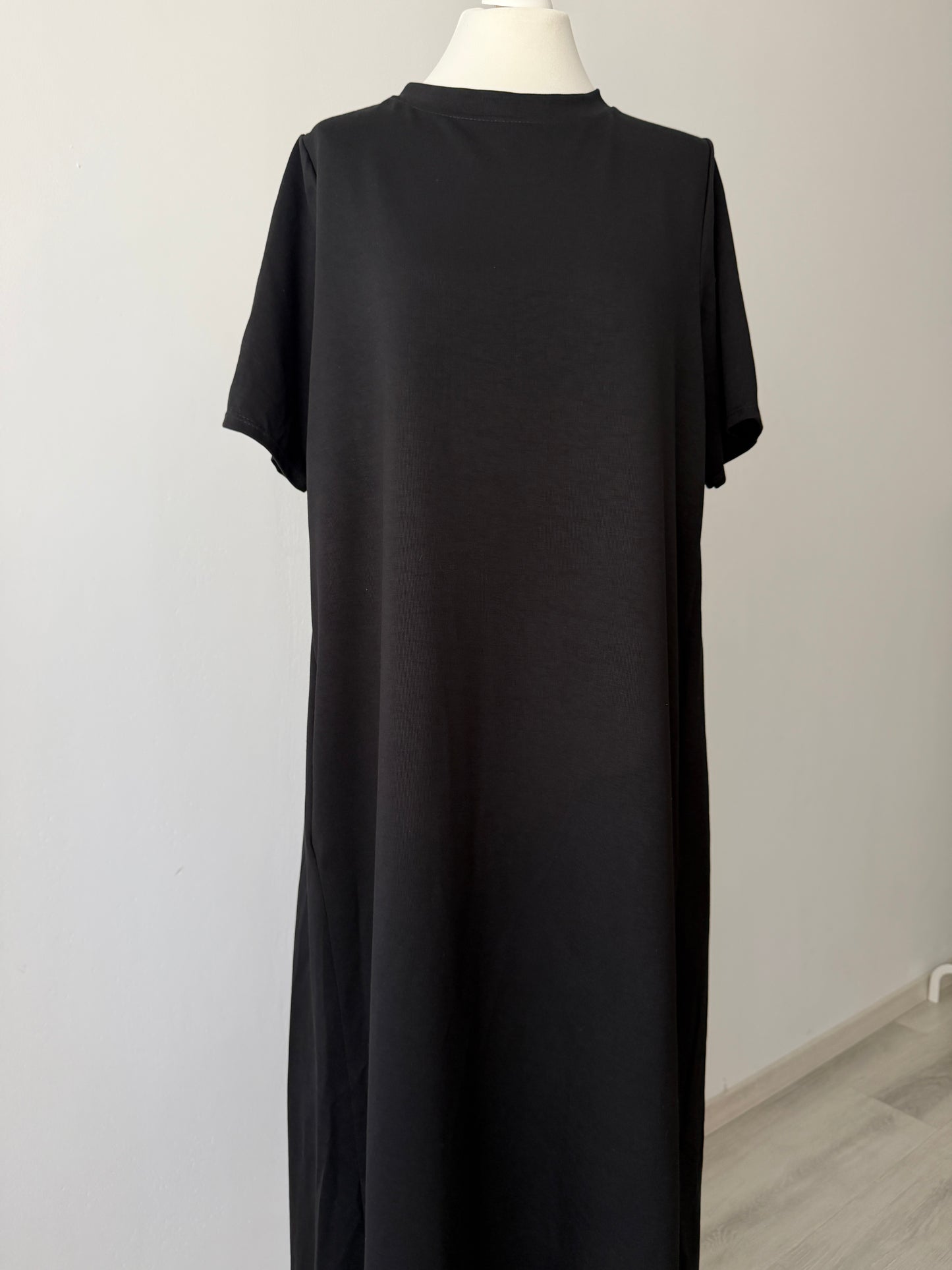 Basic T-Shirt-Kleid