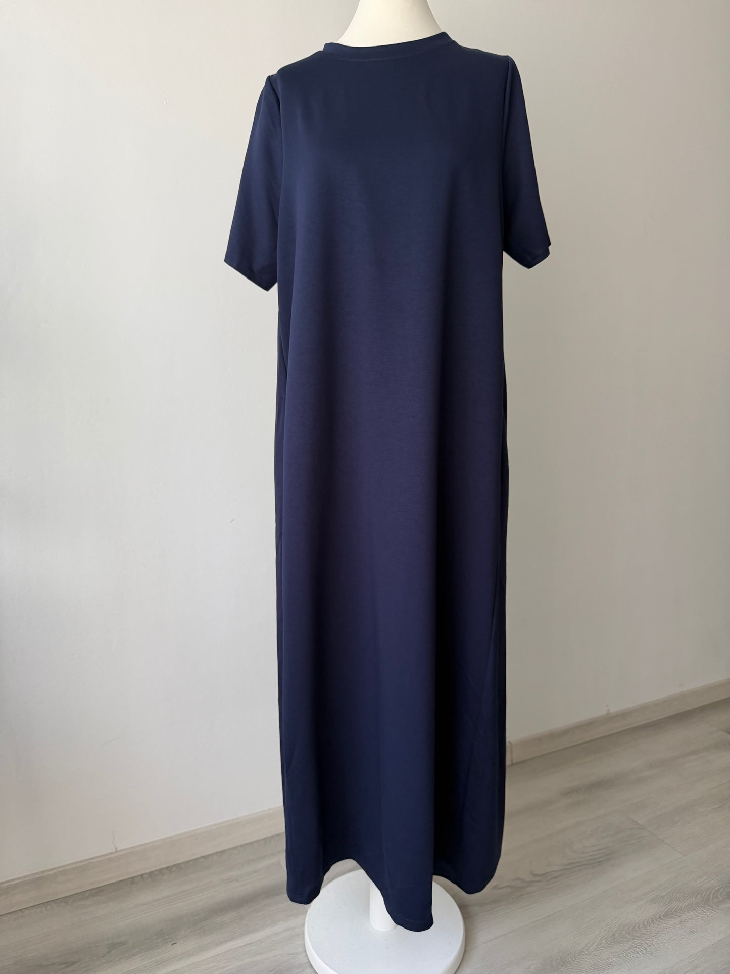 Basic T-Shirt-Kleid