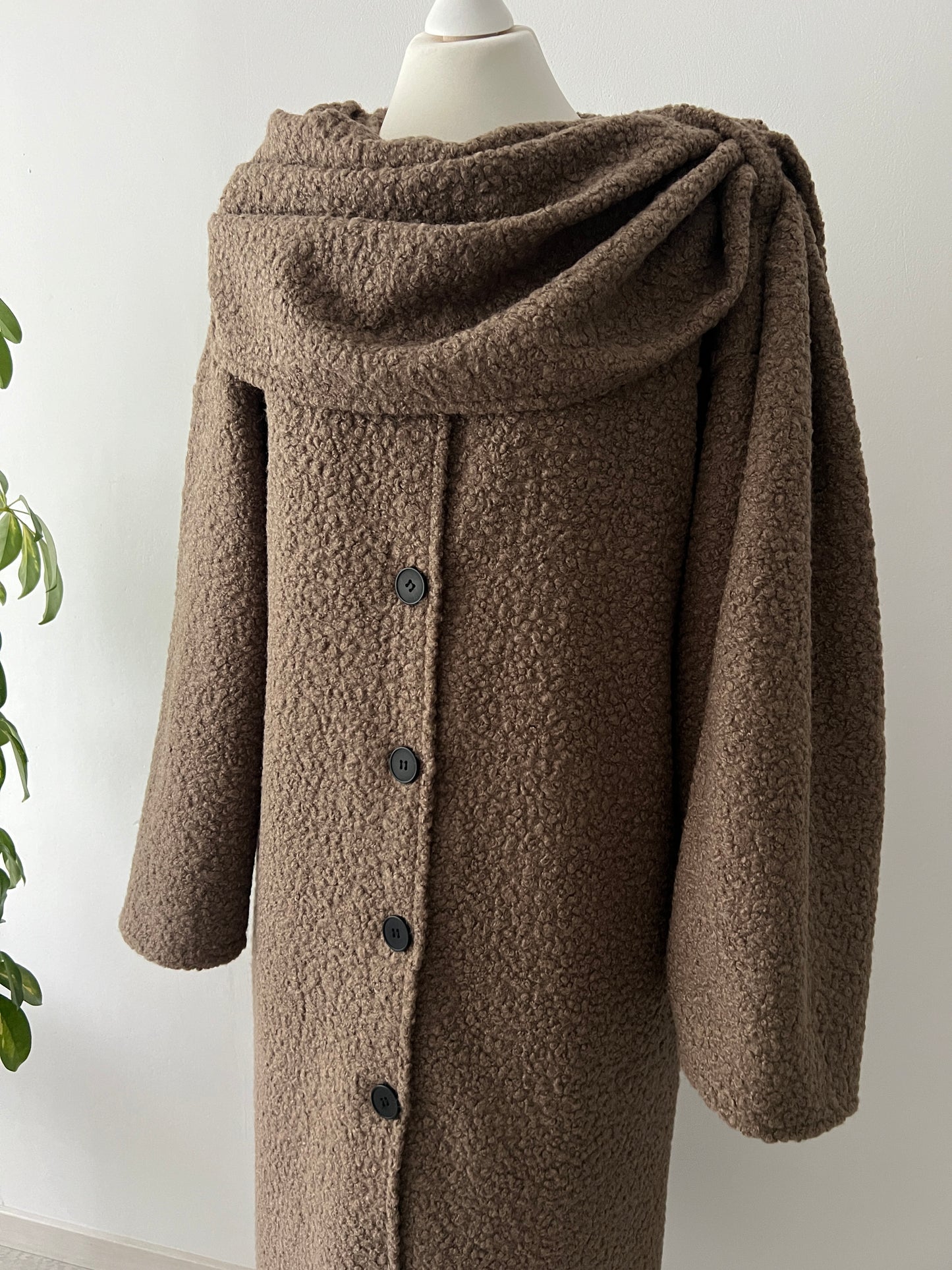 Bouclé Mantel mit Schal