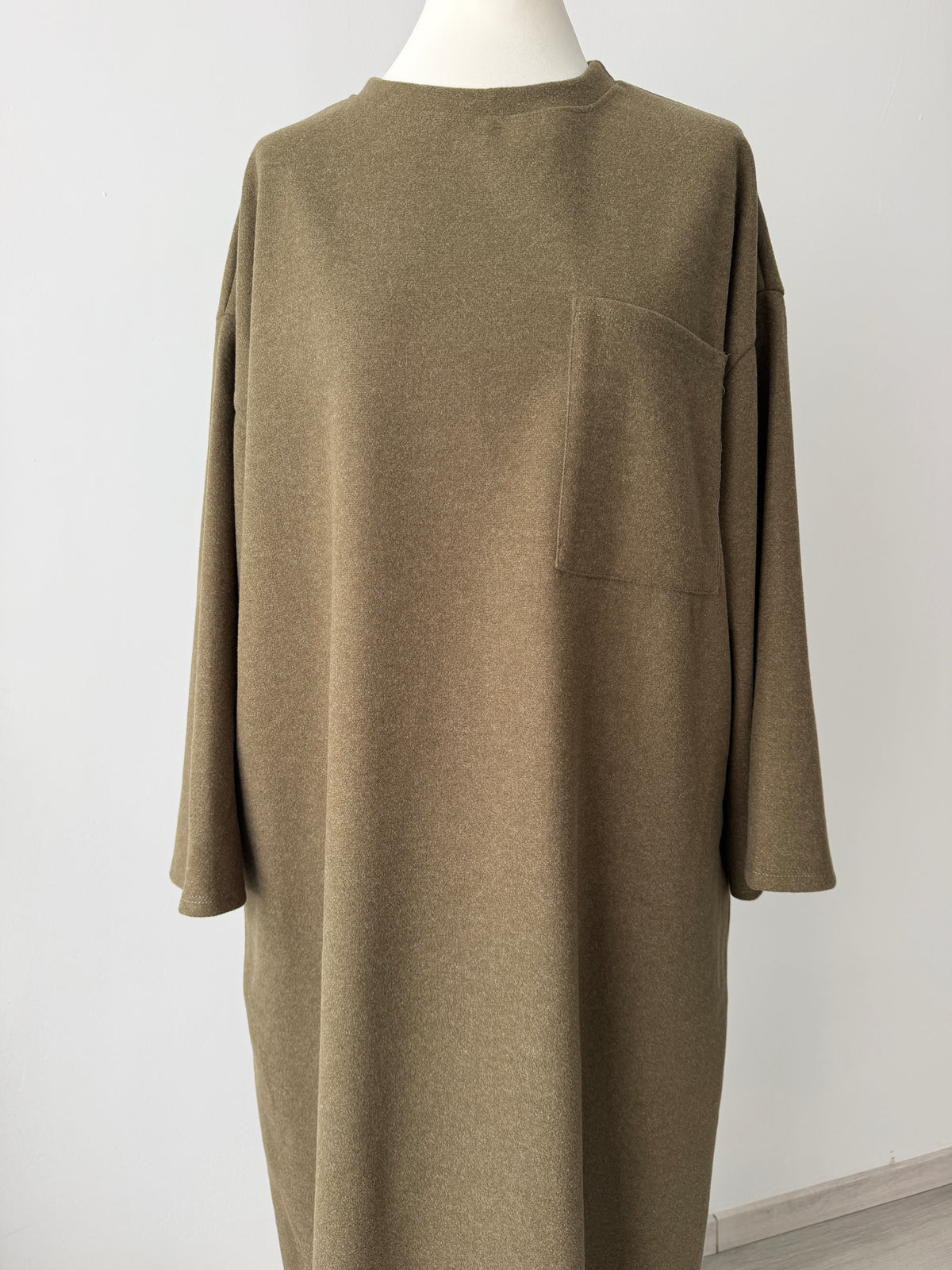 Oversize Fleece Kleid